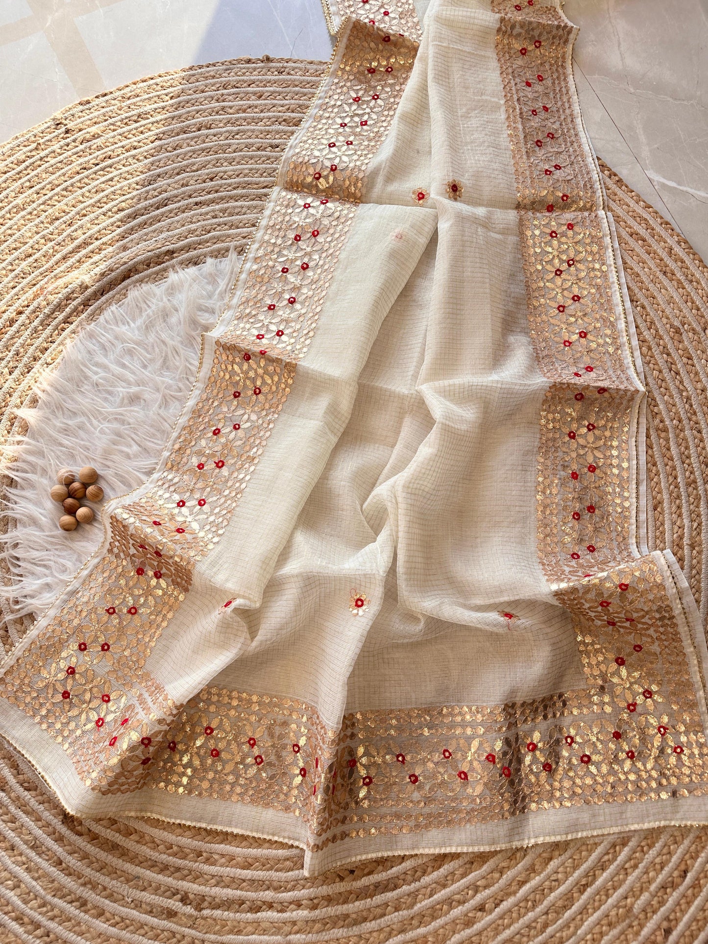 Soft Kota Doriya With Zari Chex Fabric Saree-White