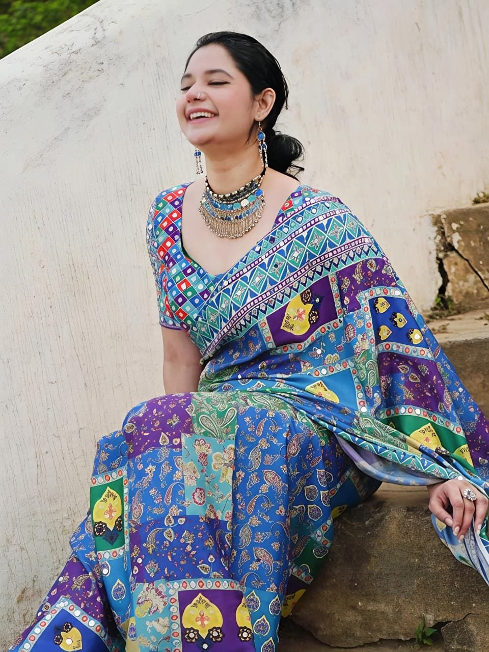 Heavy masakali georgette saree with rajgharana culture digital print and mirror work
