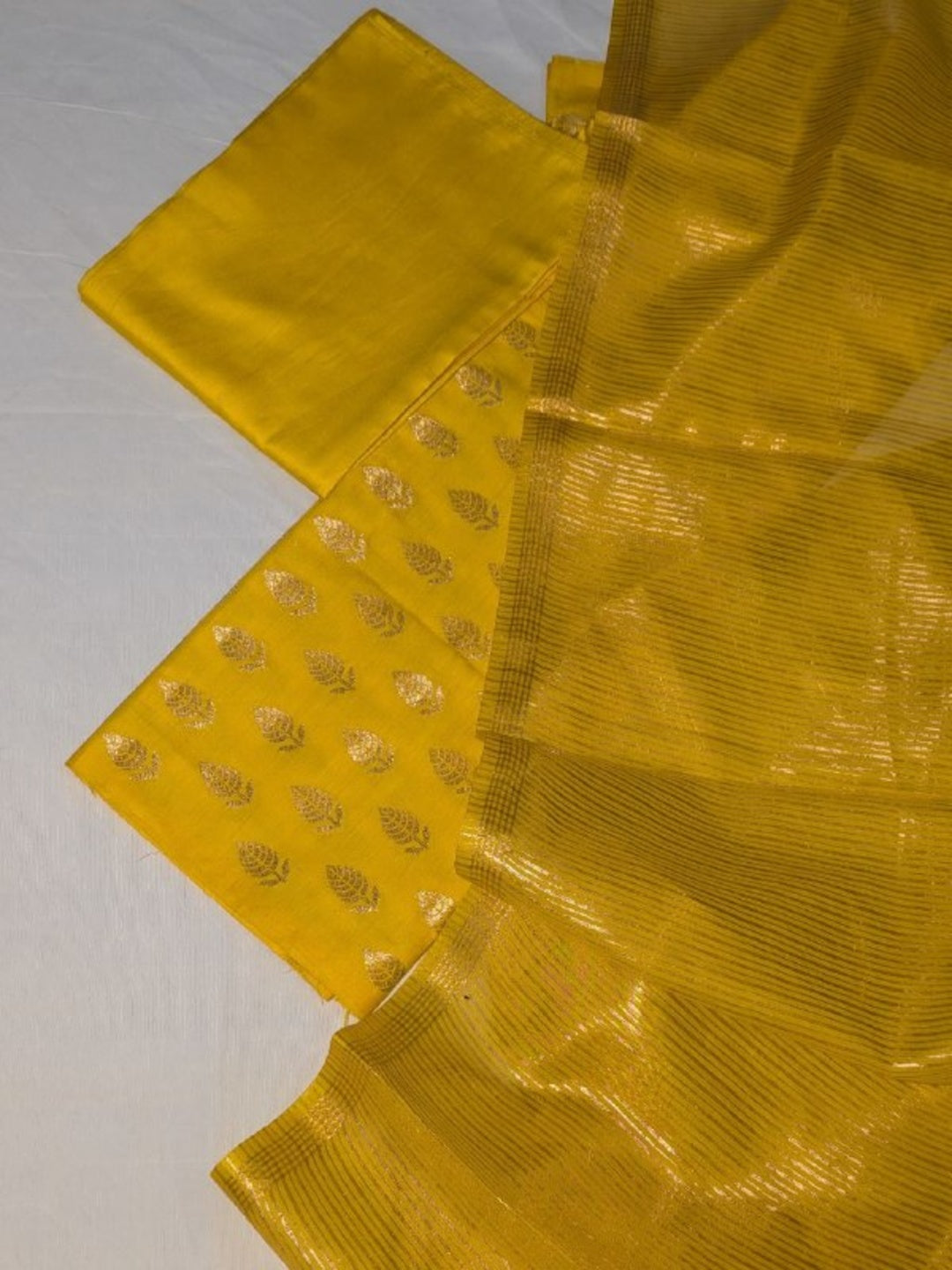 Banarsi Cotton Silk 3pc Unstitched Suit Zari Weaving Suit