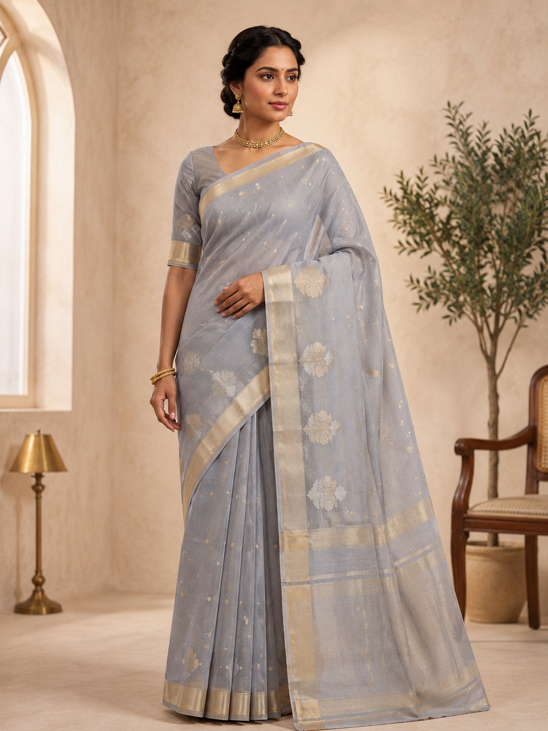 Woven Design Zari Organza Heavy Work Saree