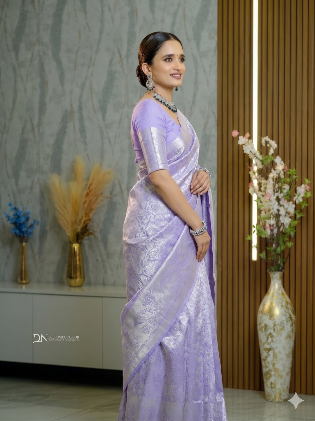 Banarasi Soft Silk Solid Jacquard Weave Saree