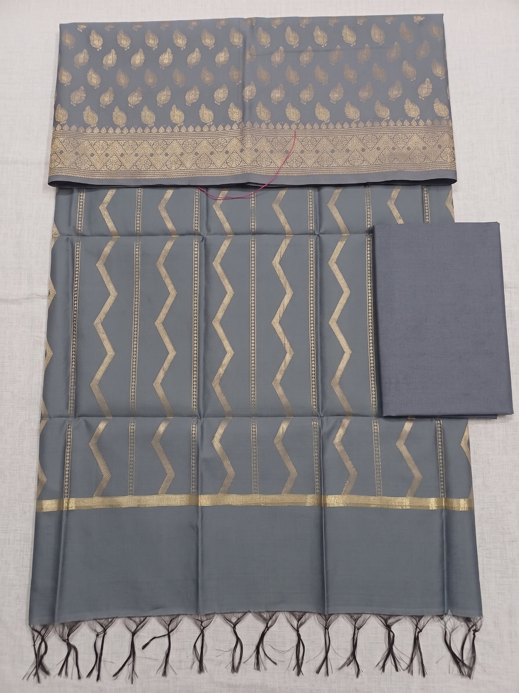 Grey Banarsi Cotton Silk 3 pc unstitched dress material Suit
