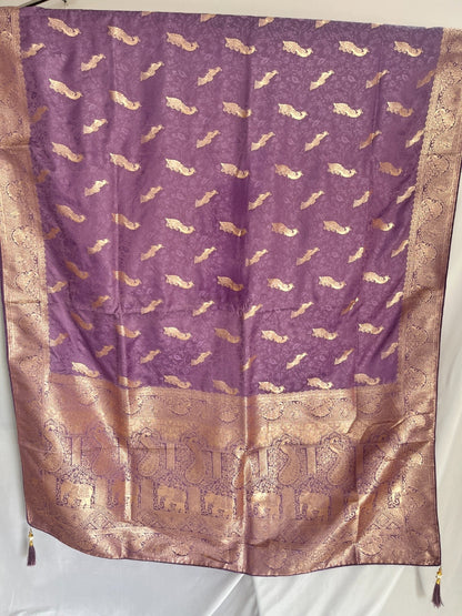 Soft Silk Lavender & Golden Zari Border Self Weaving with Booti/Unstitched Blouse