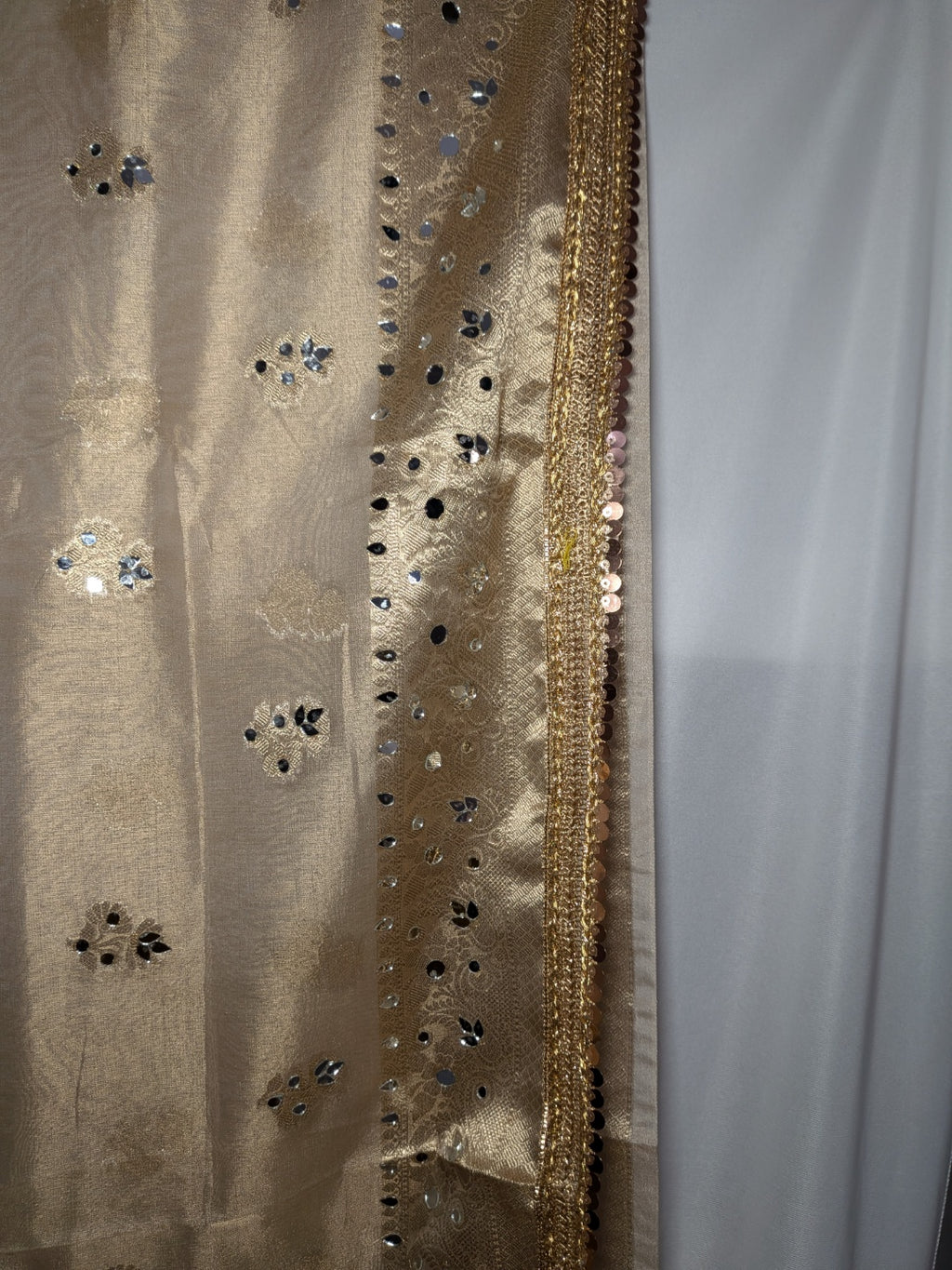 Woven Design Mirror Work Tissue Designer Banarasi Saree