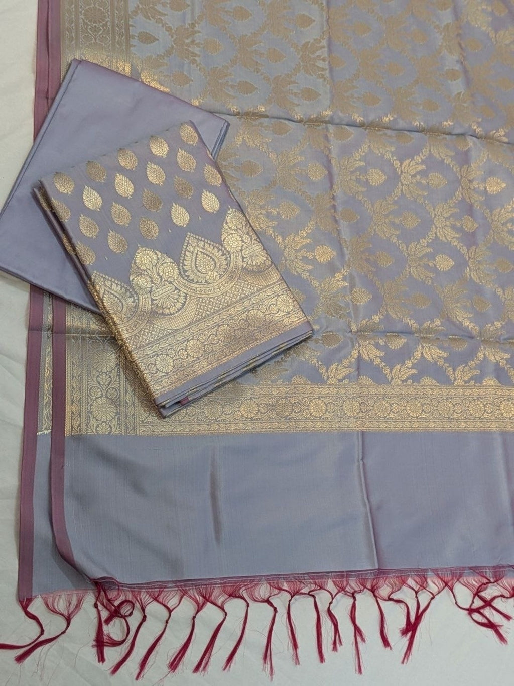 Banarsi Tapeta Silk 3pc Unstitched Suit Zari Weaving Suit