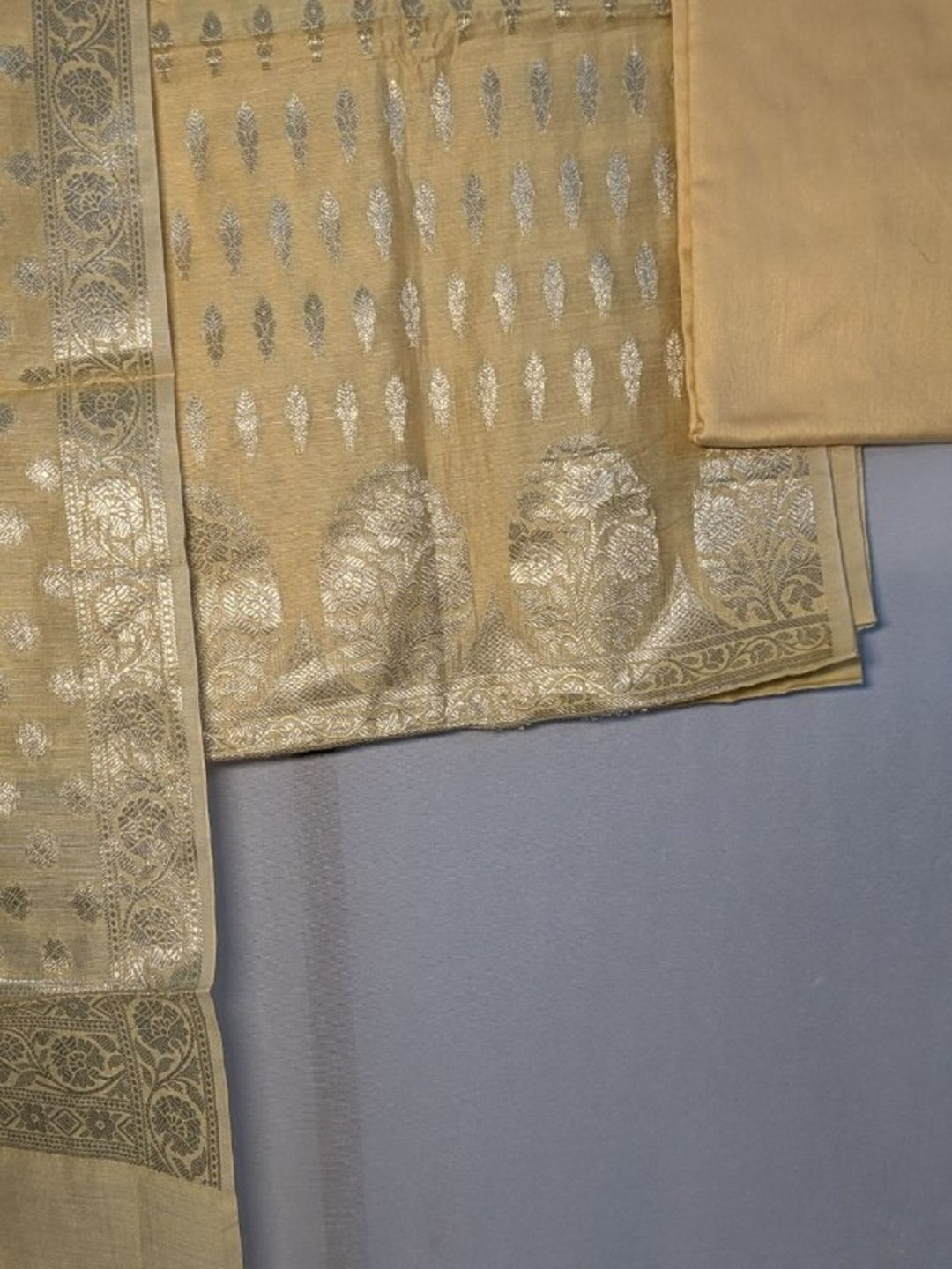 Banarsi Cotton Silk 3pc Unstitched Suit Zari Weaving Suit