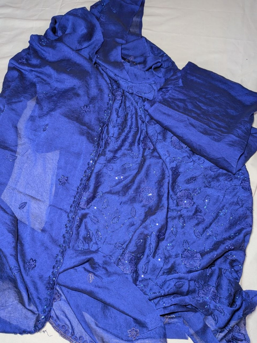 Crushed Crepe Royal Blue 3pc unstitched dress material Suit