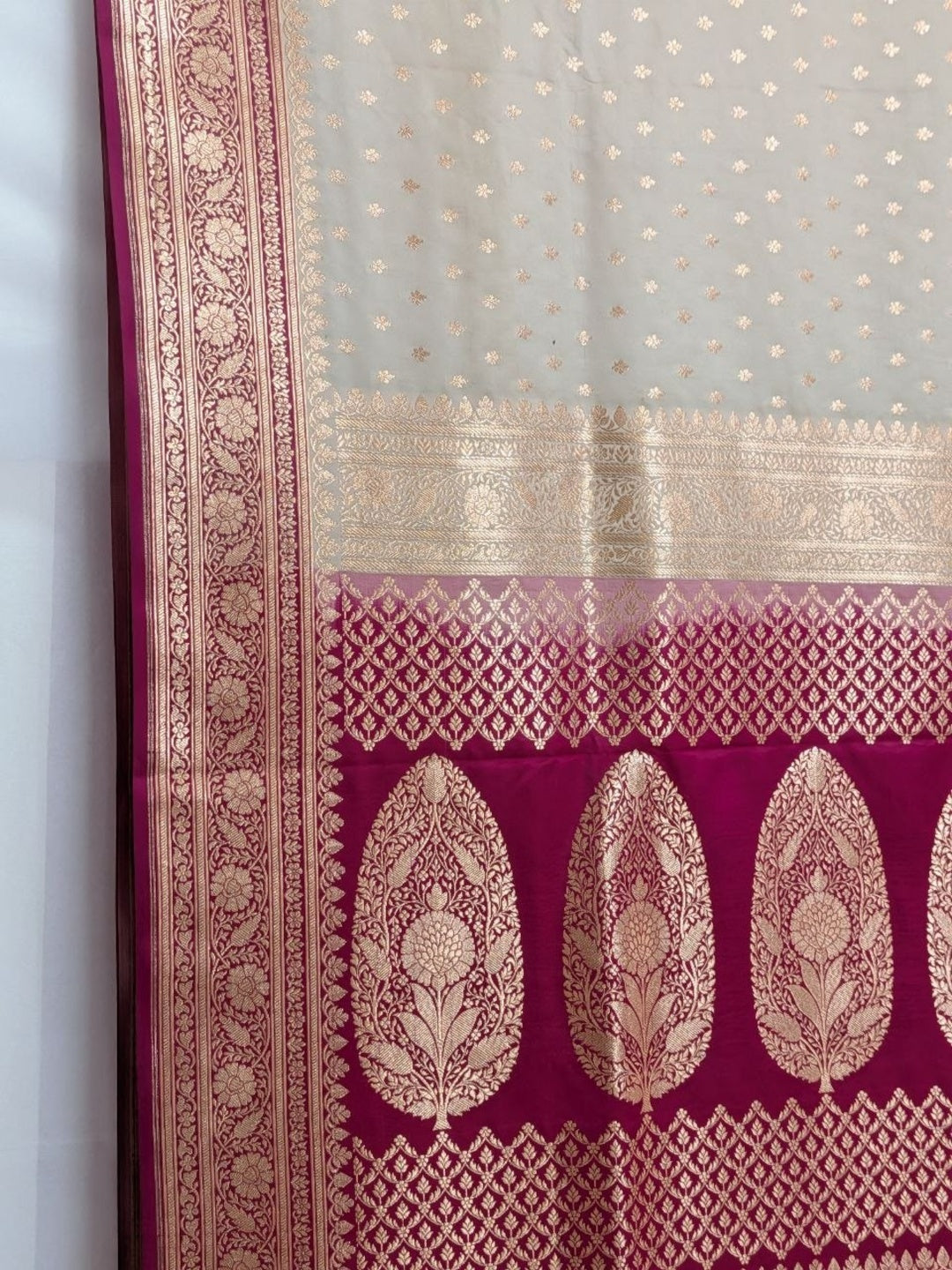 Ivory &amp; Rani Pink and Golden Zari Work Silk Blend Saree for Wedding &amp; Festive Wear with Unstitched Blouse