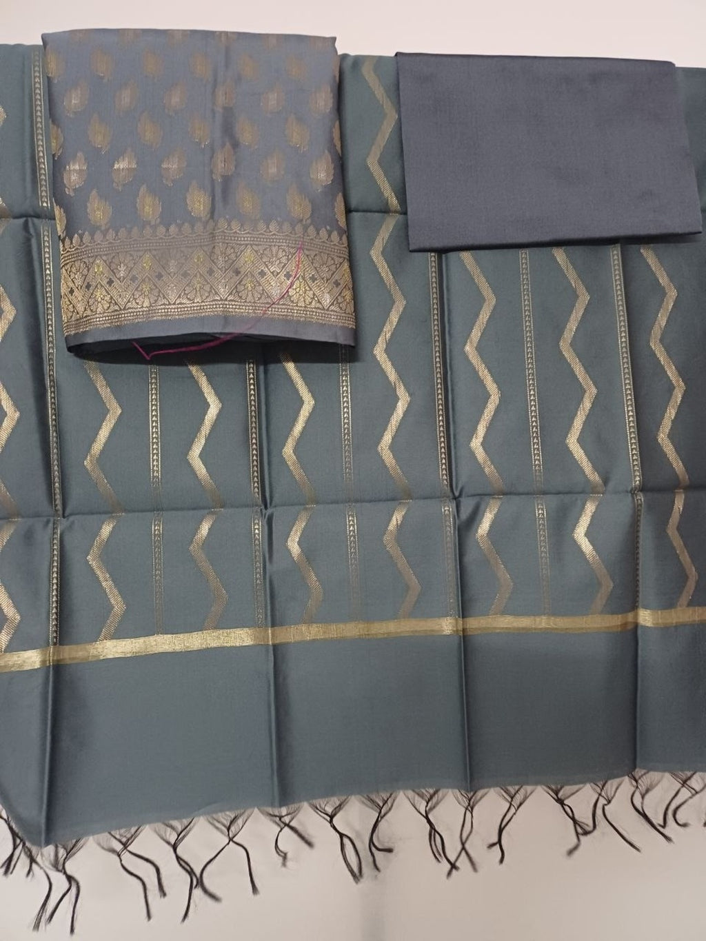 Grey Banarsi Cotton Silk 3 pc unstitched dress material Suit