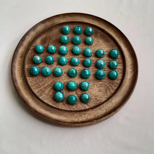 Solitaire 22cm Mango Wood Round Board Game With Glass Marbles classic game