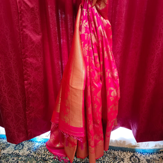 Pure silk Dark Pink Golden Resham Weave Design Sari
